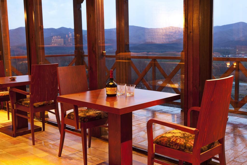 Refanidis Natural Luxury Hotel อาโน โปโรยา ภายนอก รูปภาพ