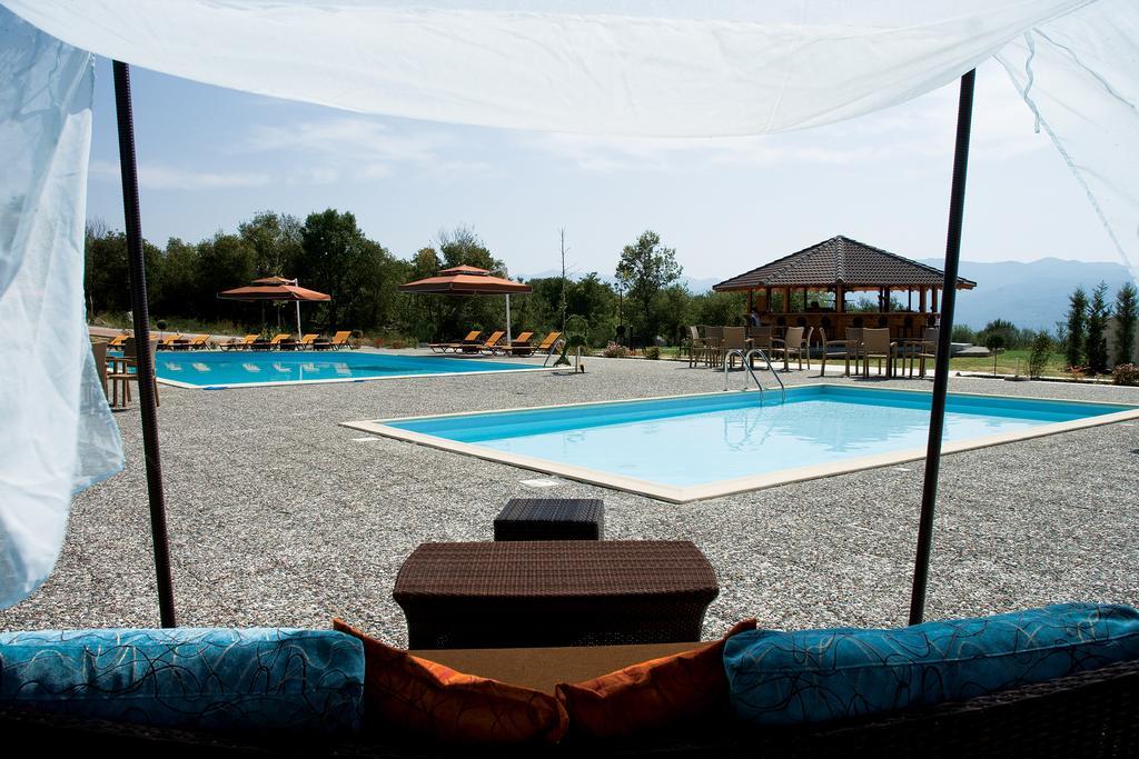 Refanidis Natural Luxury Hotel อาโน โปโรยา ภายนอก รูปภาพ