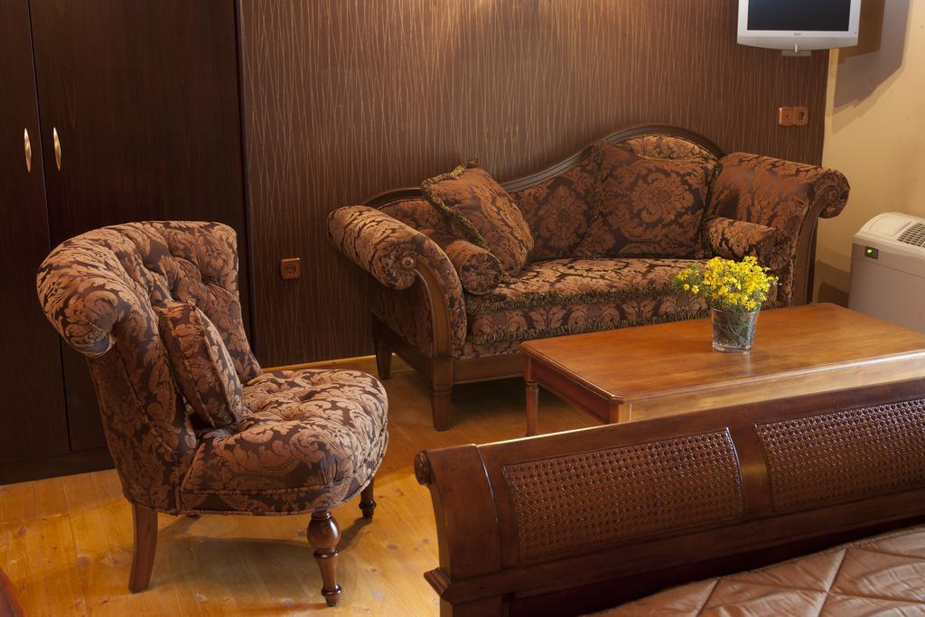 Refanidis Natural Luxury Hotel อาโน โปโรยา ภายนอก รูปภาพ